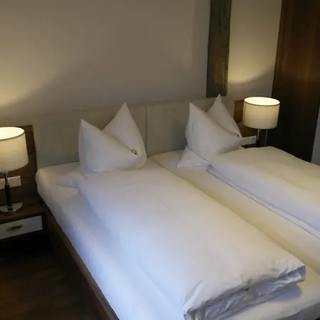Schmales Haus 2*
