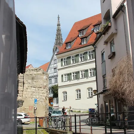 Отель Schmales Haus Ульм