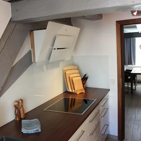 Отель Schmales Haus 2*