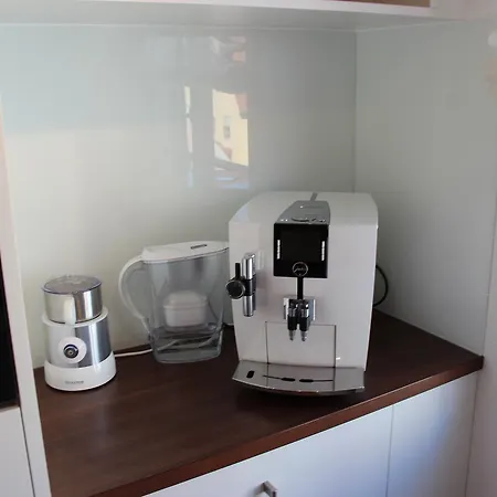 Schmales Haus Отель Ульм